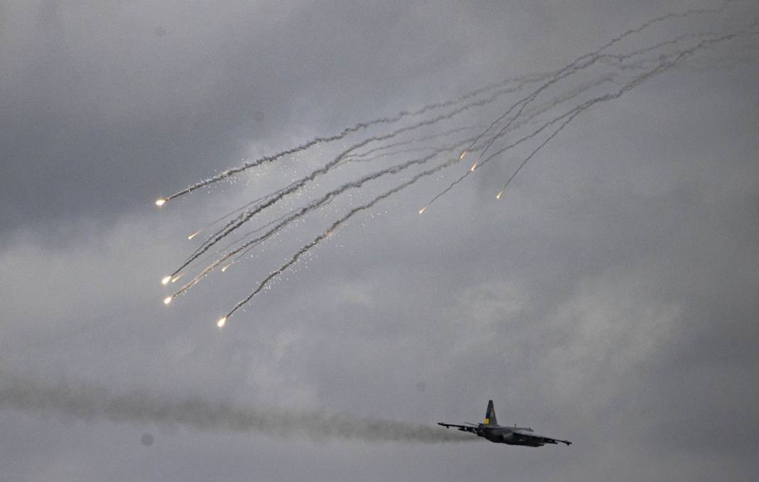 Rus mevzilerine yoğun bombardıman 39